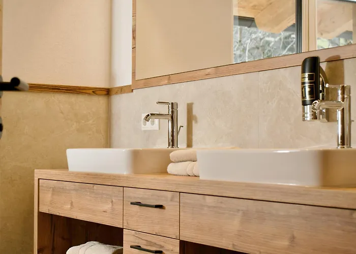 Schernthann Affittacamere 3*